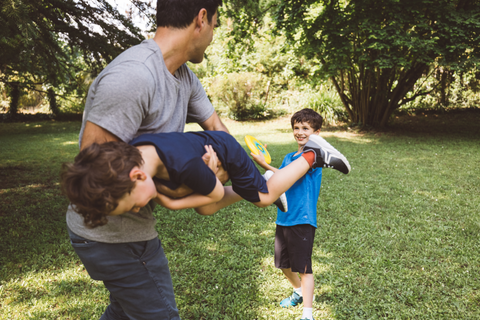 Encouraging Family Fitness at Home