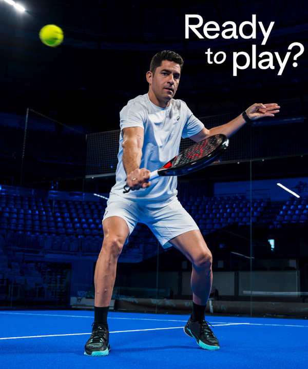 Hit the court<br> – play padel