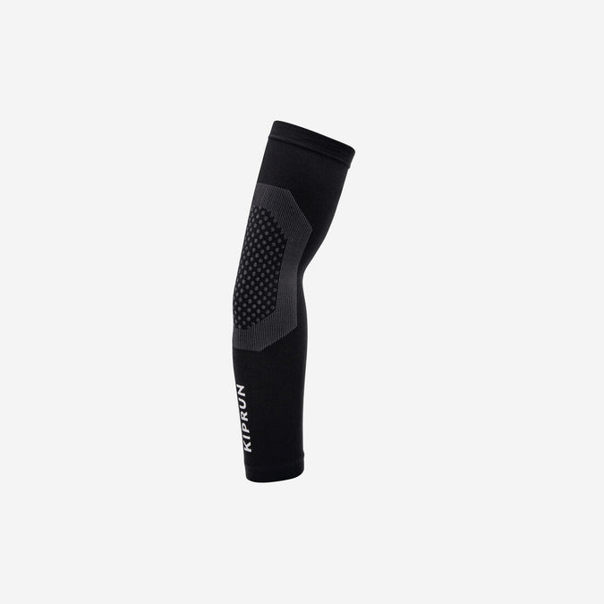 





RUNNING ARM COVER BLACK PROTECTION FROM COLD, photo 1 of 6