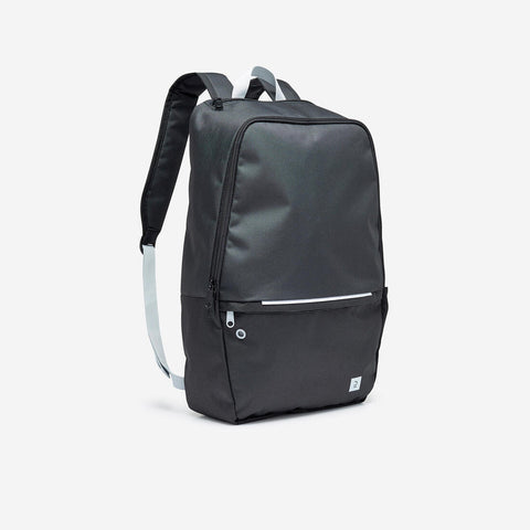 





17L Backpack Essential