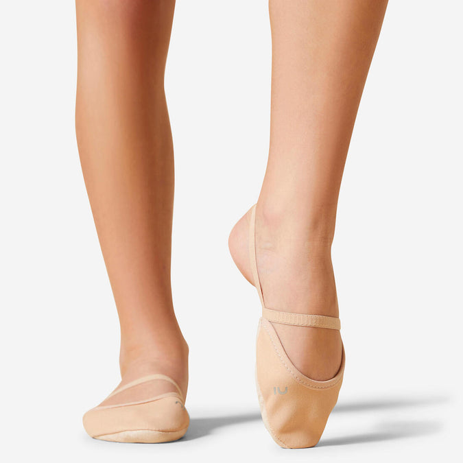 





Microfibre Rhythmic Gymnastics Demi-Pointe Shoes - Beige, photo 1 of 6