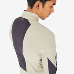 Product thumbnail 4 of 10