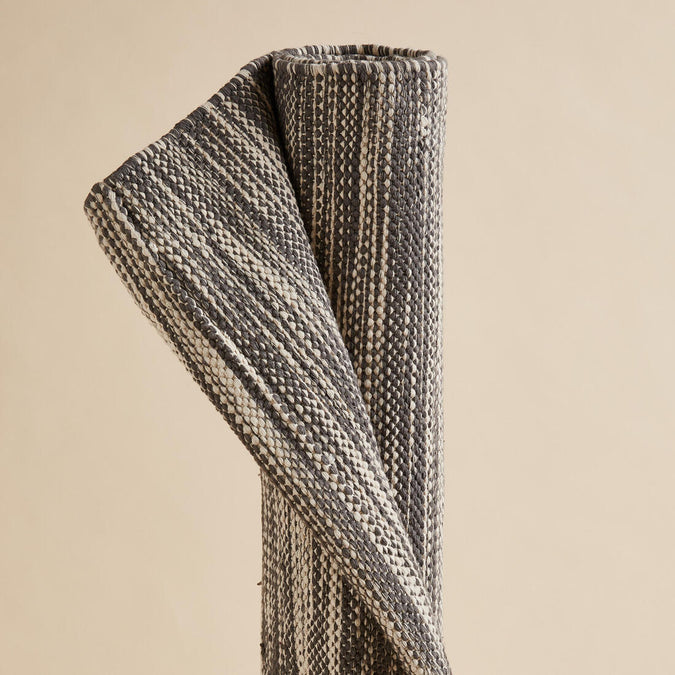 





Gentle Yoga Cotton Mat/Over-Mat 183 cm ⨯ 68 cm ⨯4 mm - Mottled Grey - Decathlon Cyprus, photo 5 of 6
