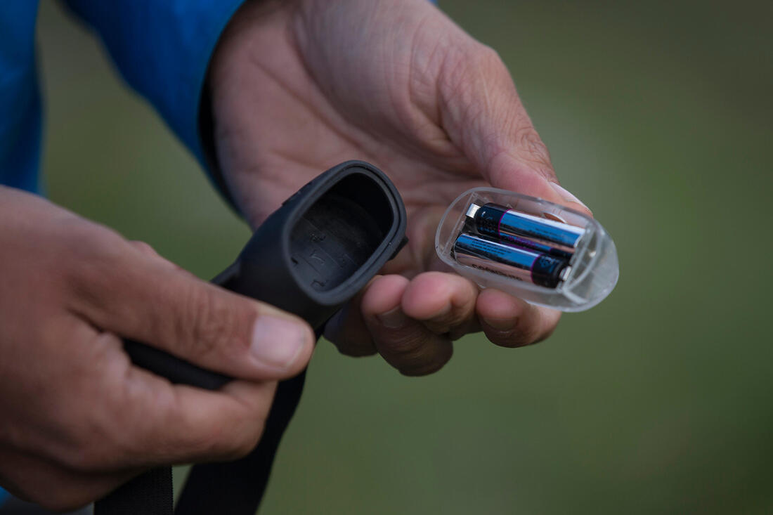 Battery Head Torch - 30 lumen - ONNIGHT 50 - Decathlon Cyprus