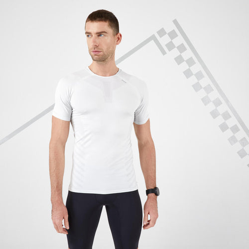 





KIPRUN SKINCARE MEN'S BREATHABLE RUNNING T-SHIRT - Decathlon Cyprus